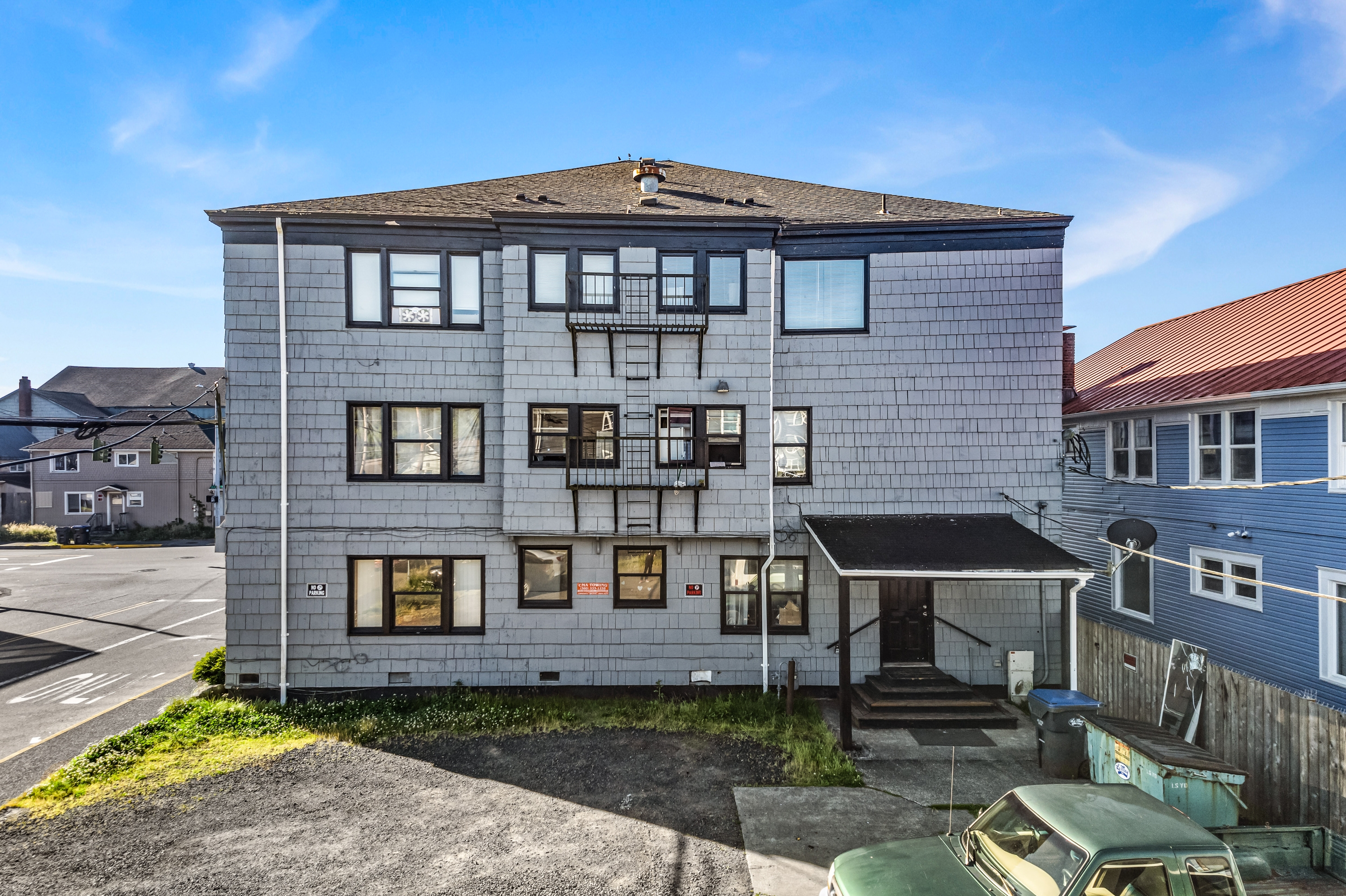 201 North F Street - 7
