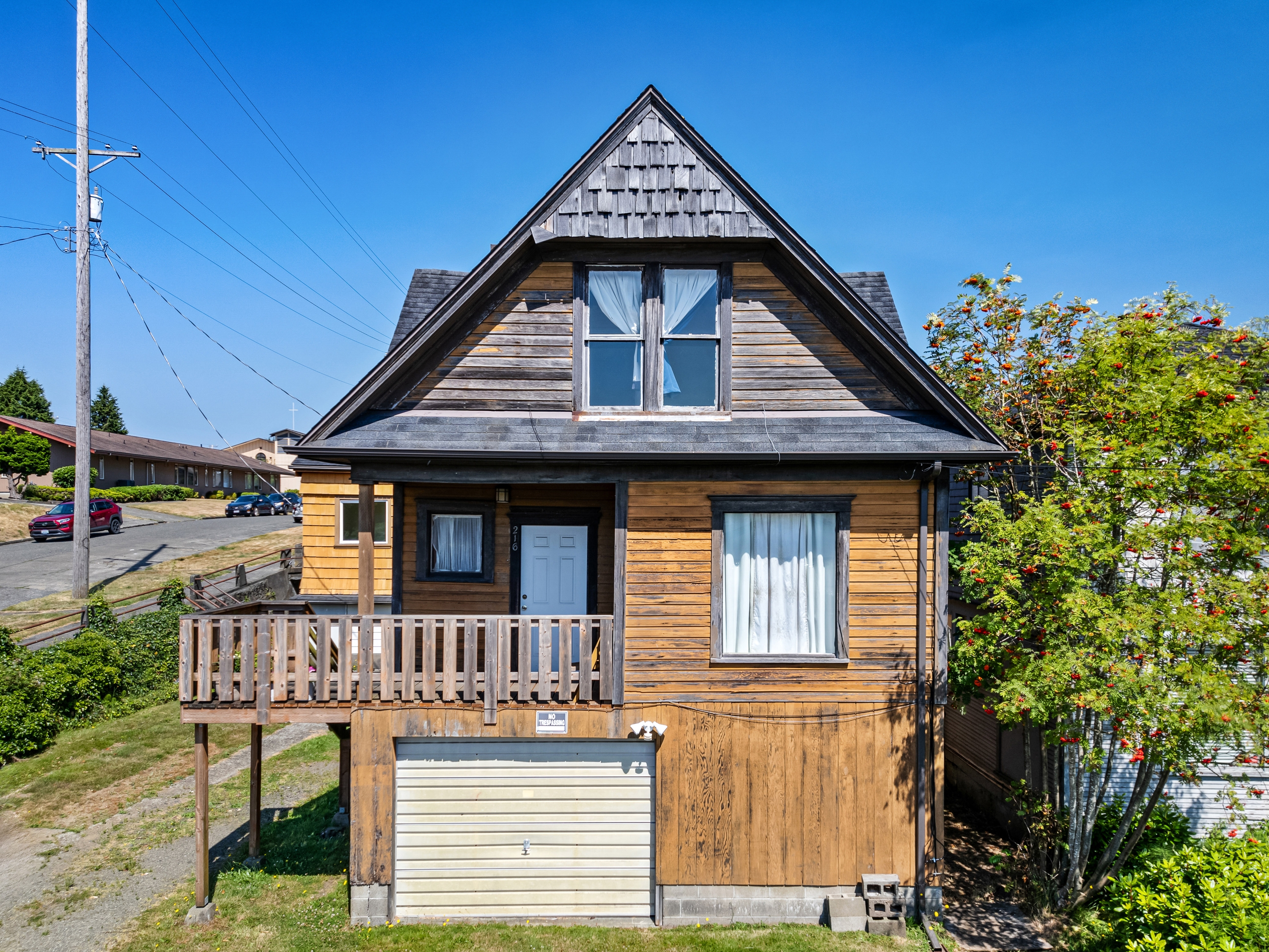 216 North K Street - 4