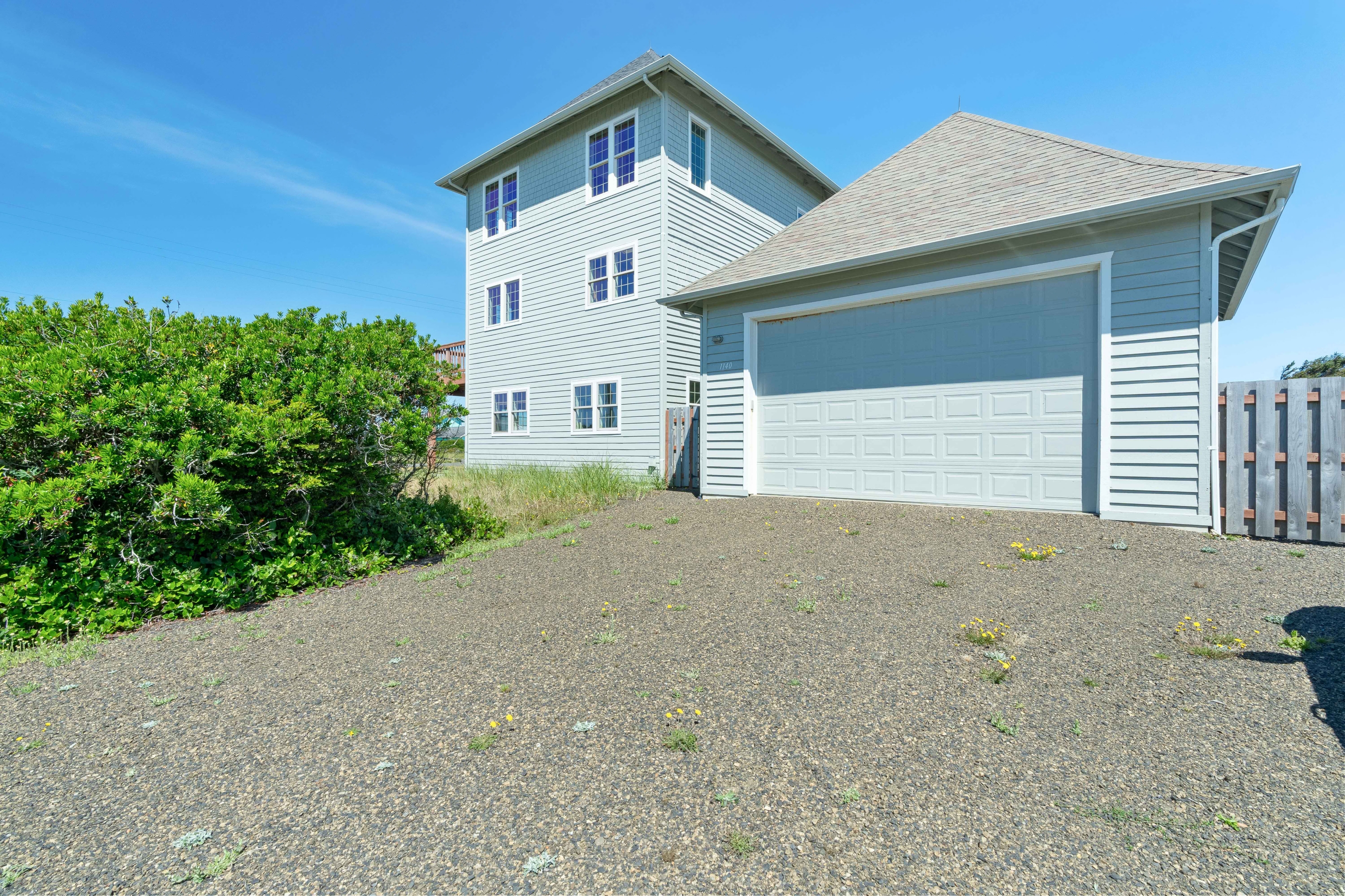1140 Ocean Shores Boulevard Southwest